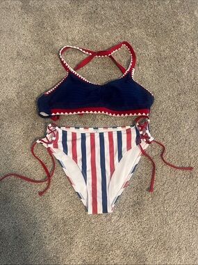 Brand New - Never worn! Size Small- Modlily women’s swimsuit ❤️❤️